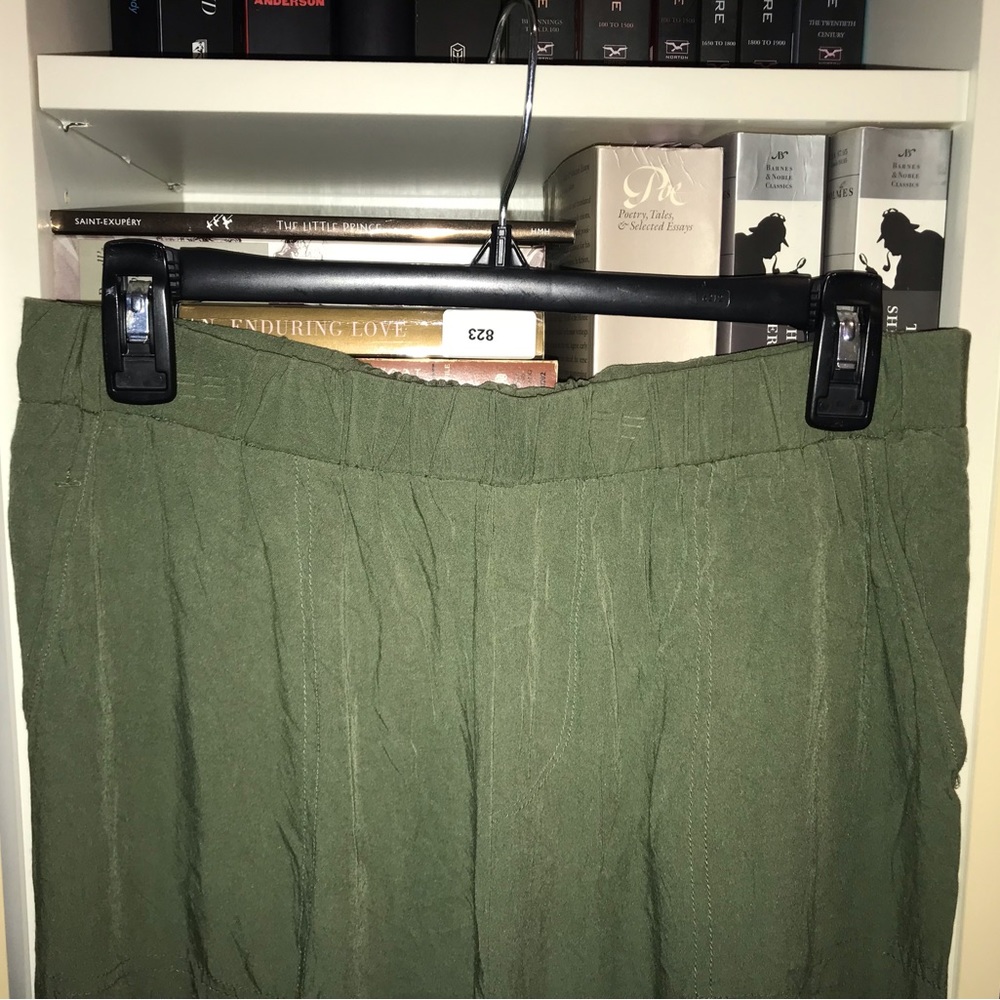 Madewell Army Green Pull On Jogger Pants - Picture 3 of 9